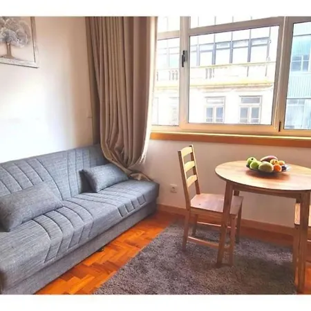 Apartment Spacious Flat In The Center *