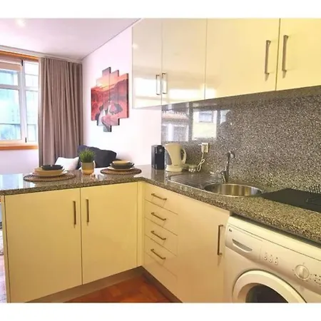 Spacious Flat In The Center *