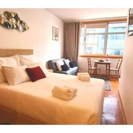 Apartment Spacious Flat In The Center *